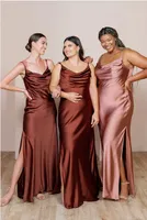 Sexy Simple Mermaid Bridesmaid Dresses Long Spaghetti Straps Draped Pleats Floor Length Wedding Guest Dress Plus Size Maid Of Honor Gowns Custom Made