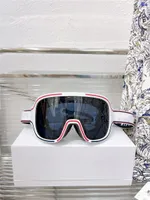 Okulary przeciwsłoneczne gogle narciarstwa dla kobiet w stylu vintage marka damska designerka męskie okulary przeciwsłoneczne dla mężczyzn duże pływające ramy coolwinks okulary kr7 okulary gałęziowe okulary gorące oko