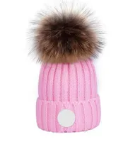 Dise￱ador de moda para hombres sombreros de gorro para mujeres con gorras de calaveras negras populares canadienses invierno tibio cl￡sico cl￡sico goose hat estampado de tejido de punto 24 colores A-5