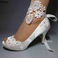 Beyaz Satin Düğün Ayakkabıları Dantel Aplikler Pullar Boncuk Ayak Bileği Kayışları Peep Toe Yüksek Topuk Gelin Ayakkabı Şerit Plus Boyut Kadın Pompaları Al2309