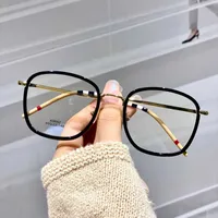 Zonnebrillen familie G's optische bril met dezelfde stijl Super Light Big Frame Anti Blue Plain Face Women kunnen worden gekoppeld aan bijziendheid