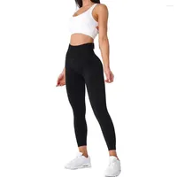 액티브 바지 nvgtn 단색 매끄러운 레깅스 여성용 소프트 운동 스타킹 체육관 ​​착용 요가 하이 허리 스판덱스