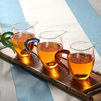 Kieliszki do wina odporna na ciepło szkła dzban z herbatą z kolorowym uchwytem Kreatywne przezroczyste Chahai Fair Cup naczynia biurowe