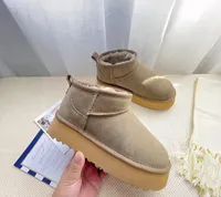 نساء Ultra Mini Boot Boot Platform Snow Boots Men Leather Real Warm Warm Cankle Fur Booties Fuilious Shoe EU35-44