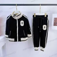 Детская одежда для мальчиков и девочек дизайнерские наборы классический логотип Zipper Cardigan Clip Sports Style Set Set Luxury Childrens Clothing Размер 100-160см