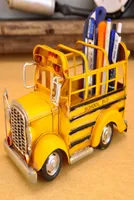 Iron Metal Retro Vintage School Bus Model Cars Handgjorda prydnad Kid Toy Yellow Car Student Pen Container Skrivfodral Brush Pot9298810