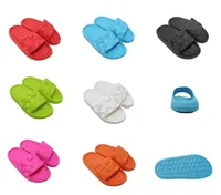 Designer cuscinetto piscina muli donne sandali sandali a comfort piatto muli imbottiti cinghie anteriori delle pannelli alla moda di stile facile da sfilare