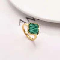 Luxusklassiker 4/vier Blattklee Charm Ring Designer 18k Gold Shell für Mädchen Hochzeit Muttertag Mode Schmuck Frauen Geschenk
