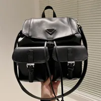 Designer Fashion Handtaschen Unisex Classic Rucksack Dreieckszeichen Black Rack Pack Multifunktional Schoolbag Travel Satchel