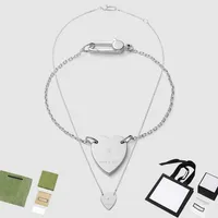 Herzliebe Charme Armbänder Halskette Set für Frauen Luxusdesigner Armband Liebhaber Lady Anhänger Halsketten Silberschmuck Ohrringe mit Kasten