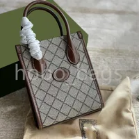 2022 Designers de luxe New Fashion Plain Lady Handbags Tapes portefeuilles Diamond Lattice Letter Sacs Open Interior Zipper Pock243y