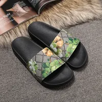 Slippers XPAY Summer Man Slippers Luxury Leather Star Floral Roman Sandals Outdoor Nonslip Beach Slides Rubber PU Size 3546 221231