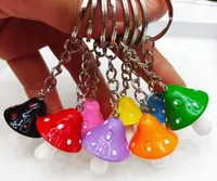 Söt växtsvamp nyckelringar för kvinnor tecknad harts 8 färg nyckelringar flicka barn väska hänge diy smycken gåvor