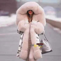 Luxurywomen's Down Parkas Brand Style Big Wool Twilar Winter Coat Women Women Women Warm Warm Sterge Loughd معاطف غير رسمية مقنعين طويل الأكمام سترة أنثى
