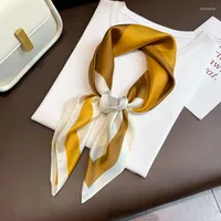 Schals 2022 Sonnencreme Seide gelb Druck Strandtuch Winter Luxus staubdichtes Kopftuch Fashion Satin 70 70 cm Tücher