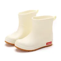 أحذية المطر 44 حجم كبير الحب تصميم الكاحل أحذية مطاطية مقاومة للماء للألوان الصلبة أنثى 221101