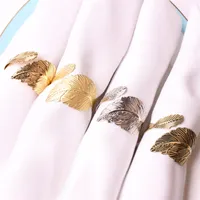 Créative feuilles de boucle de serviette de plumes pour les détenteurs de boucle pour les festivals de fête de mariage Décoration de table de dîner