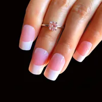Falska naglar 24st naturliga nakna vita franska nagelspetsar falsk press på ultralätt slitage för hemmakontorets sommar kort