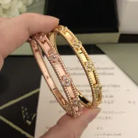 Bracelet de bracelet de bracelet en tr￨fle de marque de marque pour femmes 18 km plaqu￩s en cristal plein quatre feuilles perlee sweet houbougle fleur de la valentin-valentin cadeau avec bo￮te