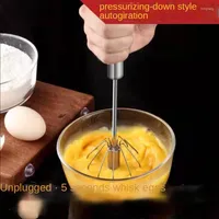Bakeware Tools Kitchen Semi-Automatic Egg Beater rostfritt stål Hushållsbakningsverktygskräm Visp