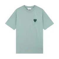 Luxurious Mens Designers Paris New Amis T-shirt Tone-on Tone Love Lovery Street Street d￩contract￩ joker rond Cotton Colonn￩es courtes pour hommes et femmes amoureux