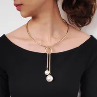 Collane a ciondolo semplice imitazione collana perle per perle per donna dichiarazione in lega collare coppia penzola gioiello glamour di moda 2022