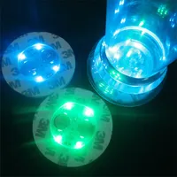 LEDコースターマットクリスマスフェスティバルパーティードリンク用のコースターをライトアップバッテリーパワーグローLEDボトルパッド