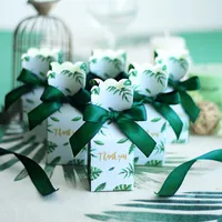 100pcs Lot Sen Green Blatt Fishtail Candy Box Hochzeit Gefälle und Süßigkeitenschachteln Partyversorgungen Babyparty Papier Schokoladenpakete