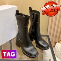 Paris Cloe Boots Designer Half Kolan Boturie Modne deszczowe uda Betty Rubber Rain Bot Chunky Obcowanie Buty Black Black Tan Grube Dna Kobiety