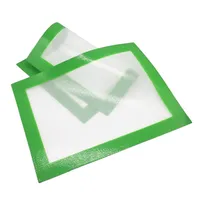 Зеленый теплостойкий, безрецептивный силиконовый мат 29 21 5 см. Крупные силиконовые коврики для выпечки.