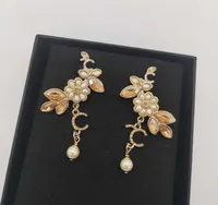 2022 Luxusqualität Charme Drop Ohrring -Anhänger Halskette mit Blumen Nautre Shell und Kristallperlen haben Stempelps3482a