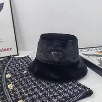 failies Projektant P Word Mens Hats luksusowa czapka maska ​​faux królik futra futra futra terrycloth kapelusz unisex zimowy kaszmir
