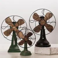 Ornements de ventilateur nostalgique rétro Accessoires de décoration de maison Vintage ventilateur miniature Europe Figurines DÉCORS HOME CONDIONS ORNAMENT T200703069