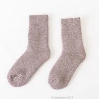 Men&#039;s Socks Winter Super Thick Sheep Hose Men Ladies Warm Wool Socks Plus Velvet Towel Solid Color 8s