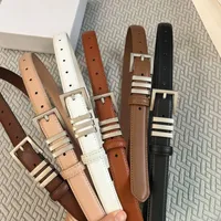 Elegantes cinturones de dise￱ador de cintur￳n de cuero con elegantes anchos de 2.5 cm para el hombre mujer 6 colores
