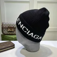 Designer tricoté bonnet et Balencigass hiver nouveau chapeau de laine Bonnet automne polyvalent coréen chaud froid t8gw