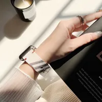 Designer Cloth Watch Band Cinps for Apple Watch Bands 41mm 38mm 42mm 38mm 44mm 45 mm iwatch Ultra 3 4 5 6 7 9 Cinturino in pelle Braccialette Braccialette per donne Man per Women Man