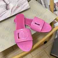 Märke tofflor läderlägenheter skor för kvinnor brev logotyp sandaler high end kvinnor toffel mycket färger