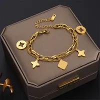 Lyxdesigner armband fyra bladkl￶ver charm armband elegant mode 18k guld agat skal kedja mamma kvinnor flickor par semester f￶delsedagsfest g￥vor kedjor