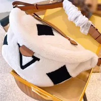 Męskie damskie zimowe misia torba designerska torby na klatkę piersiową Crossbody wełna wełna oryginalna miękka futra bombag klasyczna torba na ramię