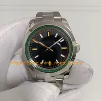 2 -stijl in doos Watch heren 40 mm zwarte wijzerplaat groen kristal stalen armband witte mannen 2813 beweging automatische mechanische horloges polshorloges