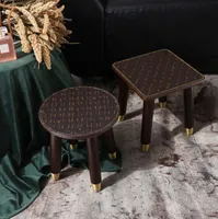 Klassiska lyxiga vardagsrumsmöbler Skor Stool Fashion Retro Designer Wood Chair Tea Table SOFA9000774