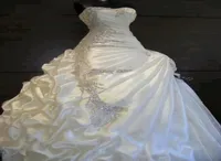 2019 Vestido de Noiva Black Gothic Wedding Dresses Dresses Bridal Garden Robe De Mariee Sweep Sweep Train9068977