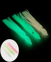 Saias de polvo luminoso Lures Lures 65pcslot Sea Fishing trolling Skirted Lure Soft Rubber Jig Glow Octopus Bait 9cm10cm12cm 2011035272923