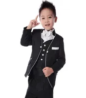 En stock 2020 Black Boys Mariding Suit Prince Baby Costume pour le mariage Toddler Tuxedos Men SuitJacketVestPanttie Custom Made7378896