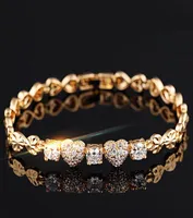 Love Charm Bracelets Iced Out Heart Knot Diamond Luxury Elegant Designer Acessórios Jóias para Mulheres Meninas 18K Gold Birthday Bra6816953