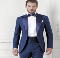 Dark Blue Groom Tuexdos Custom Made Slim Fit Groomsmen Men Wedding Suits Prom Formal Occasion Tuxedos JacketPantsBow TieGirdl9511877