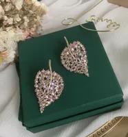 Primavera nova Projetado Brinco Dangle Micro INLAYS Diamantes cheios de cristal folhas de cristal Ear Brincos de moda mulher luxuosa7087703