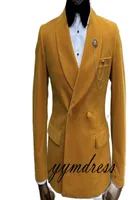 Velet Wedding Tuxedos Men Costumes Revers de ch￢le jaune pour l'homme Men￩ sur mesure Slim Fit Blazer Bridegroom Mens DoubleBreasted Yel6838494