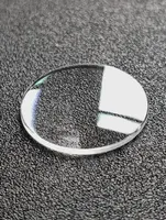 YZC9208用のシングルドームドーム型ミネラルガラス2.0mmエッジ厚の丸いクリスタル25mm-42mmの拡大レンを見る